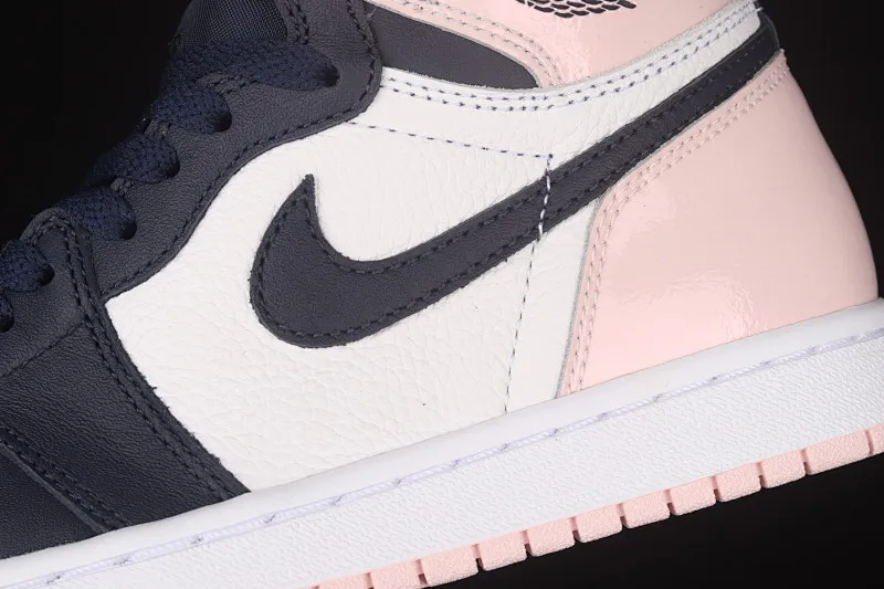 All Categories Air Jordan Jordan Series Basketball Shoes Air Jordan 1 High Pure Original Version Air Jordan 1 High OG Atmosphere AJ1 Joe 1 Bubble Gum High Top Basketball Shoes DD9335-641